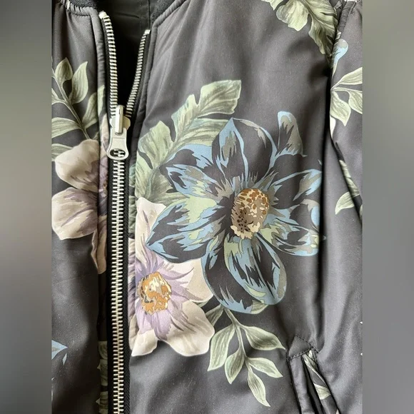 Thread & Supply Reversible Floral Bomber Jacket - Picture 6 of 8